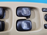 Przełącznik szyb Volvo S60 I Pęknięcia na guzikach EU 30739980