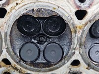 Głowica Ford Fiesta Mk7 8A6G6090AA 1.2 16V