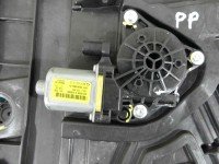 Podnośnik przód prawy SZYBY WINDA 82480-F1010 Kia Sportage IV 15-21 Producent części: KIA, Europejska 5d HB