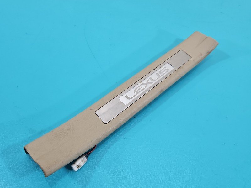 Listwa progowa prawa PRÓG NAKŁADKA LEXUS RX II 03-08 6793048020