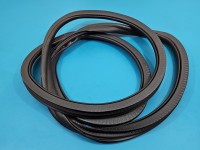 Uszczelka drzwi tył lewa BMW G30 7381326