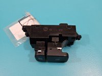 Przełącznik hamulca ręcznego Kia Ceed III 18-21 93310-J7000