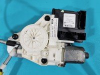 Podnośnik przód lewy Audi A3 8P 8P0959801A