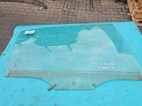 Szyba drzwi tył prawa Skoda Octavia III HB