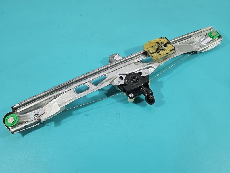 Podnośnik przód prawy Ford Transit Custom 5d HB