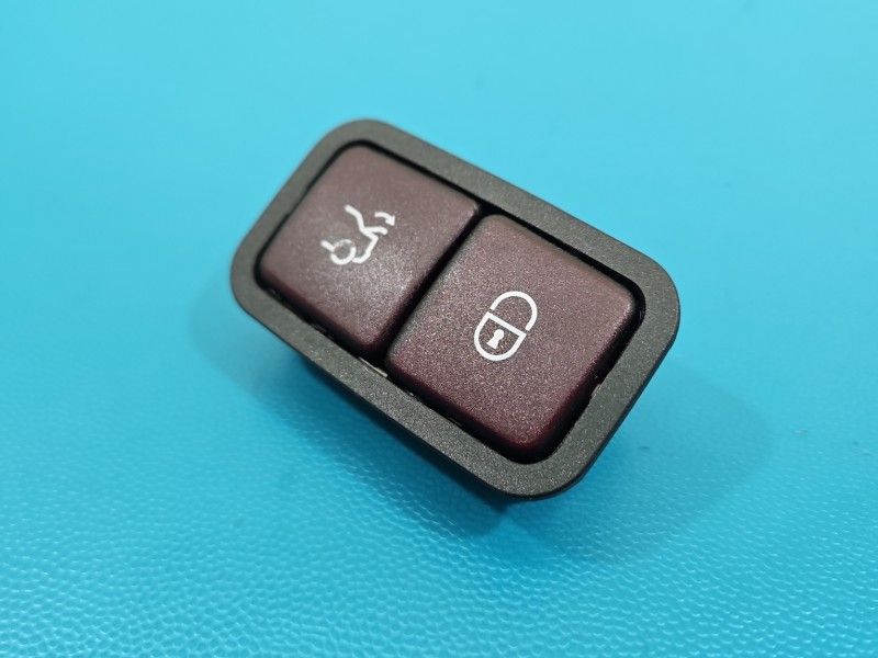 Przełącznik Otwierania klapy Mercedes W222 A2208211479