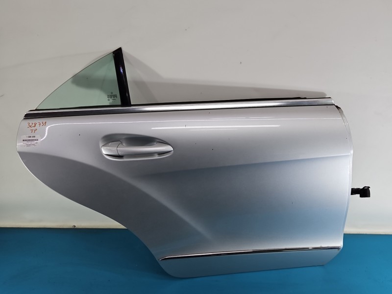 Drzwi tył prawe Mercedes CLS II C218 W218 218 sedan 4d srebrny 775