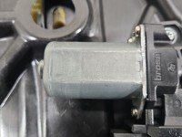 Podnośnik tył lewy Mercedes W205 A2057300179 sedan