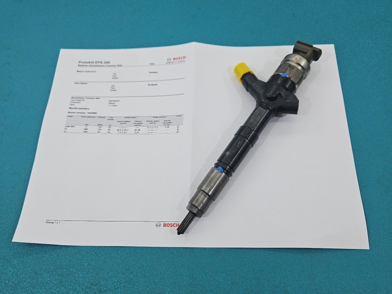 Wtryskiwacz Toyota Avensis II T25 23670-0G010 2.0 D4D