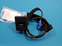 Gniazdo USB Opel Grandland 39139189, 460029937