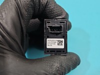 Przełącznik Producent części: BMW, 4 PIN KLAPY BGAZNIKA BMW iX3 G08 9299459-02, 9299459