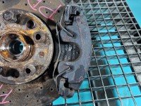 Zacisk przód prawy Vw Golf V 2.0 tdi (BKD)