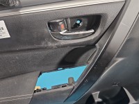 Tapicerka drzwi przód lewa boczek kierowcy Toyota Corolla E16 E18 13-
