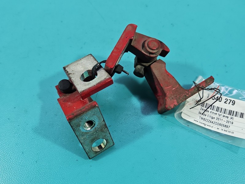 Zawias drzwi tył lewy Skoda Citigo 11-19