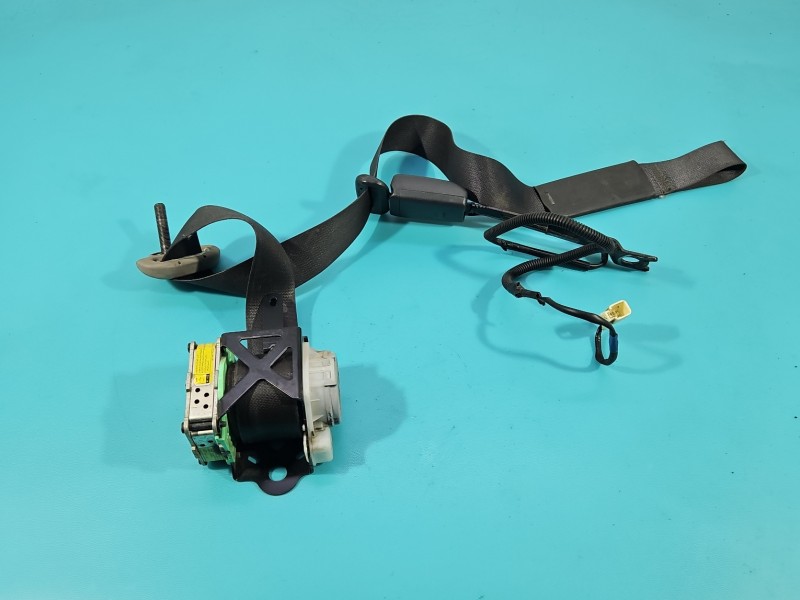 Pas bezpieczeństwa przód lewy kierowcy Toyota Yaris II EU