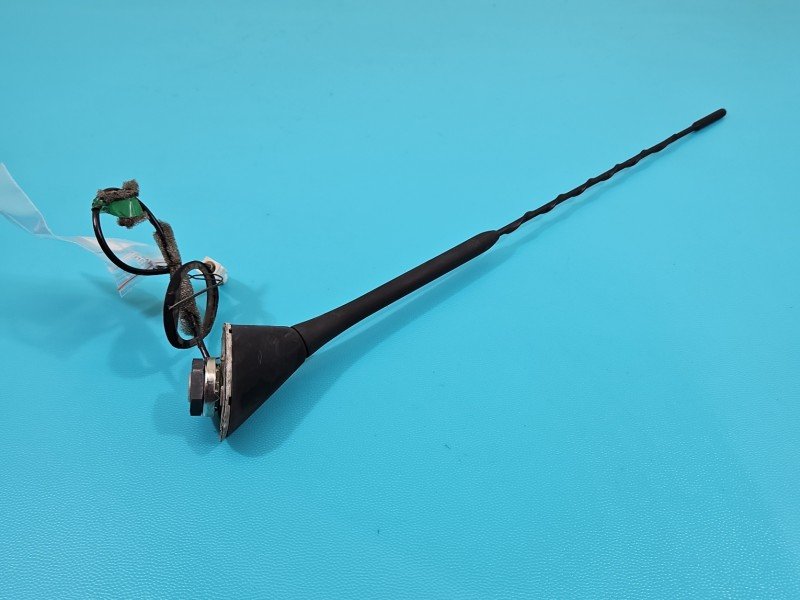 Antena Vw Tiguan I 07- 1K0035501 Antena Vw Tiguan I 07- 1K0035501