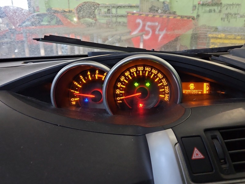 Licznik Toyota Verso 09- 2.2 d4d 2AD 83800-0F120 EUROPA