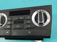 Konsola panel nawiewu Audi A3 8P 8P0820043BG, A2C53301899