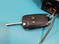 Klamka przód lewa zewnętrzna Opel Astra IV J 14096201