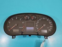 Licznik Audi A3 8L 110008944/002, 8L0920900A 1.6 SR EUROPA