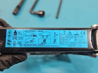 lewarek Podnośnik samochodowy trapezowy Hyundai I30 III 16-