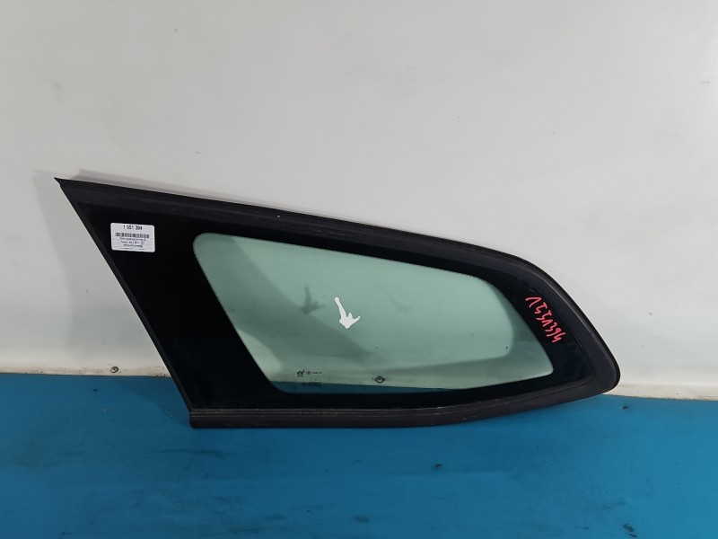 Szyba karoseryjna tył lewa Peugeot 308 II T9 kombi
