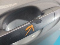 Drzwi tył lewe Toyota Yaris II HB 5d srebrny 1F8