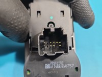 Przełącznik włącznik świateł Opel Astra V K 39050757