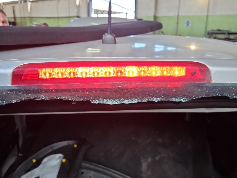 TRZECIE ŚWIATŁO STOP STOPU Kia Ceed I 06- HB 92701-1H0