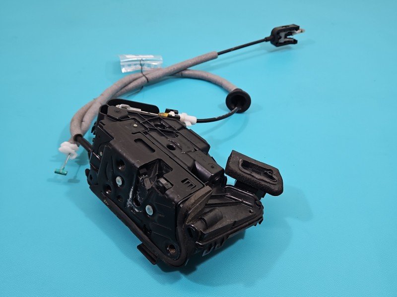 Zamek przód prawy B6-5TB837016 Skoda Superb III EUROPA 7pin