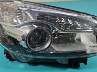 Reflektor prawy lampa przód Nissan Qashqai I J10 06-13 EUROPA