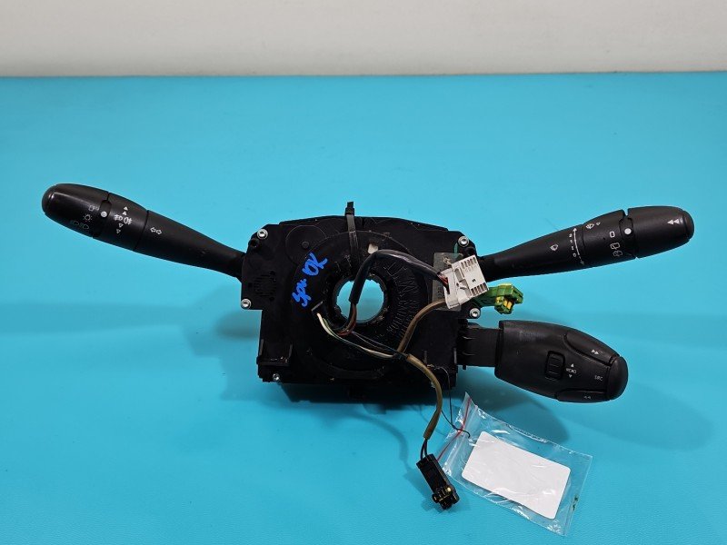 Przełącznik zespolony Peugeot 207 96630724XT