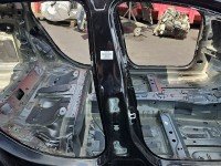 Próg prawy SŁUPEK ŚRODKOWY B Infiniti Q30 HB 5d czarny GAC