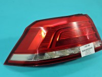 Lampa tył lewa Volkswagen, HELLA LED Z BŁOTNIKA 14-19 Vw Passat B8 sedan EUROPA