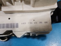 Zamek tył lewy 1697302135 Mercedes ML W164 Mercedes, Uszkodzone zapięcie wtyczki. 4pin