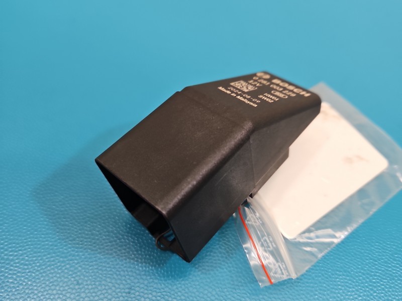 Przekaźnik Skoda Superb IV 0281003229