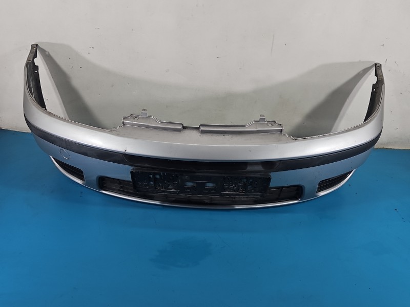 Zderzak przód Fiat Punto II