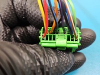 Lusterko prawe VOLVO S60 II 10- elektryczny, Europejska, 614-46, 11 pin Uszkodzona obudowa, rysy na obudowie europa