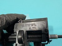 Siłownik klapki wlewu paliwa Renault Captur I 8200312600