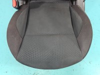 Fotel lewy przód kierowcy Nissan Juke I F15 10-19 5d EUROPA