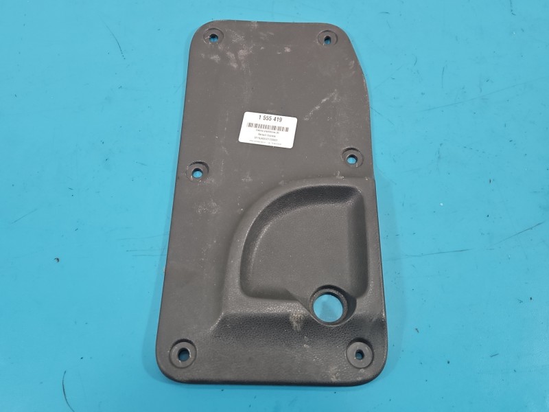 Osłona ZAŚLEPKA PLASTIK Renault Express 909004365R