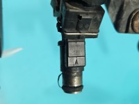 Wtryskiwacz Peugeot 307 01F002A, 9628982980 1.4 8V wiel