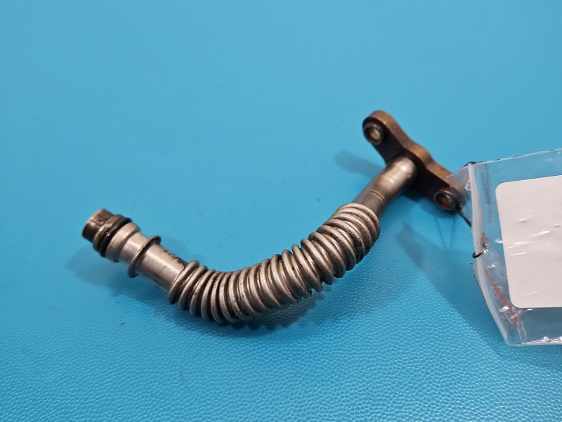 Przewód smarowania turbiny Ford Focus Mk4 1.5 TDCI