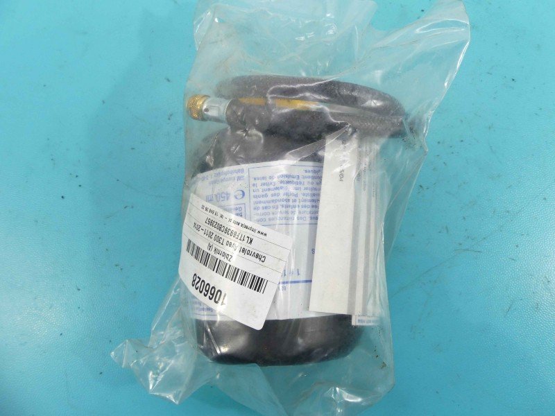 Zbiornik Chevrolet Aveo T300 1.2 16v Zbiornik Chevrolet Aveo T300 1.2 16v