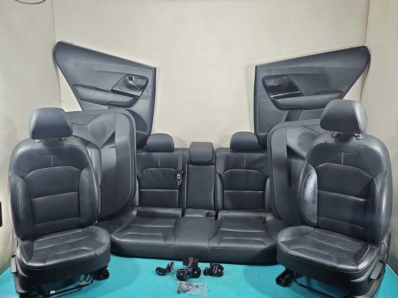 Fotele komplet kanapa Kia Niro I 16-22