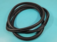 Uszczelka drzwi przód lewa Skoda Kamiq