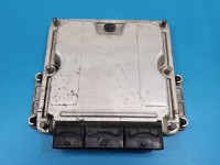 Komputer Sterownik silnika Opel Vivaro 1.9 cdti 0281010632