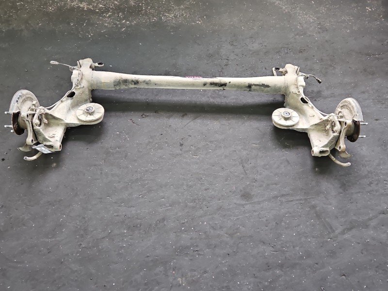 Tylna belka oś tył Opel Mokka A 1.6 cdti