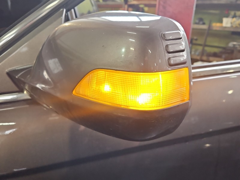 Lusterko lewe HONDA CR-V III 06- el.składane, 9pin, rysy, malowane KOLOR Y578M europa