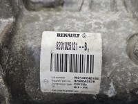 Sprężarka klimatyzacji kompresor Renault Fluence 1.6 16V 8201025121-B